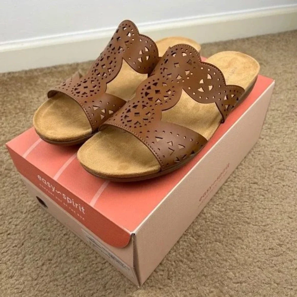 Easy Spirit Womens Med Brown Laser Cut Slide Sandals Low Wedge 9.5M/ S26233
